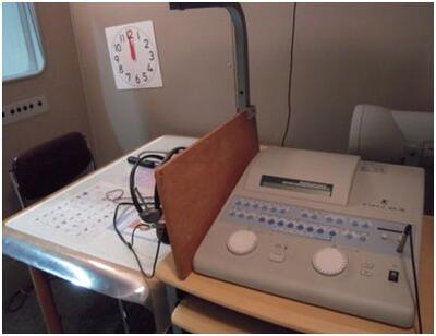 聴力検査機
